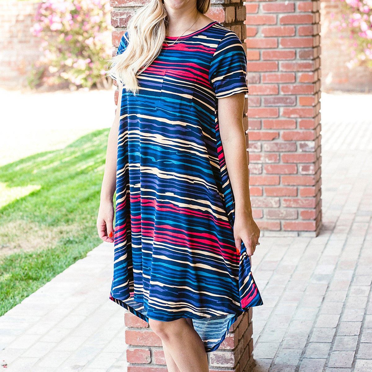 Carly Swing Dress &ndash; lularoe