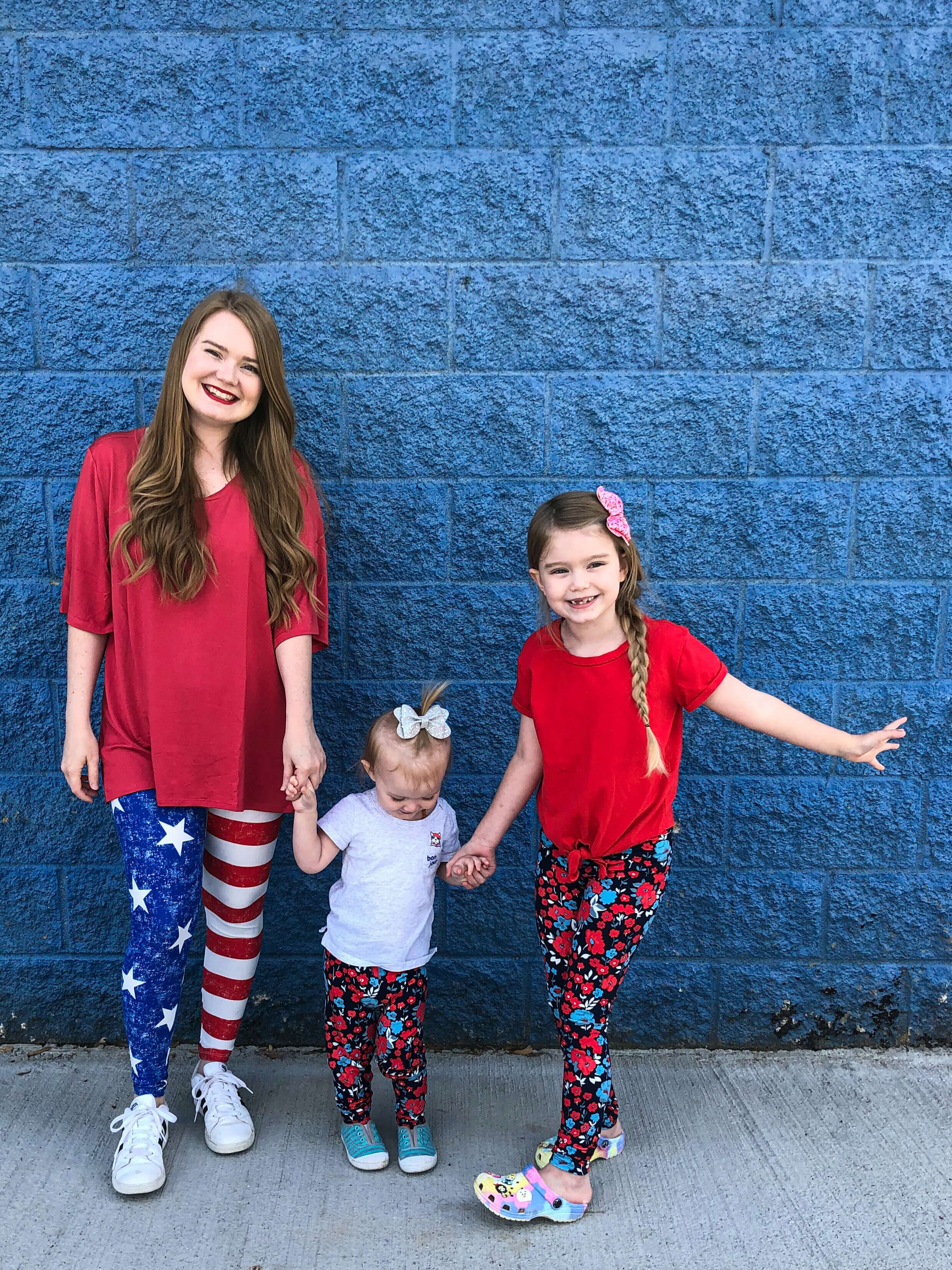 NEW shops Lularoe Kids Captain America Legging